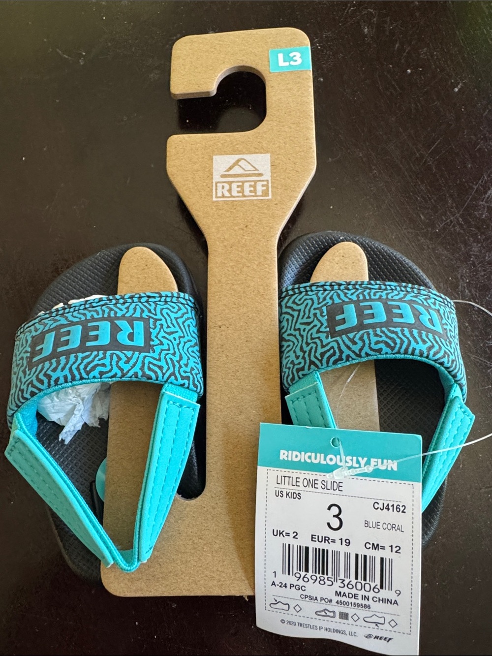NWT: Reef Kids Slide Sandals in Blue Coral and Black